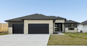 1-web-or-mls-8785 - 5502 N 213th St_001