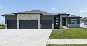 1-web-or-mls-9192 - 21416 Morning View Dr_001