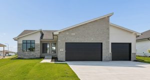 1-web-or-mls-9629 - 12359 Lake Vista Dr_001
