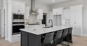 10-web-or-mls-5610 N 198th St_010