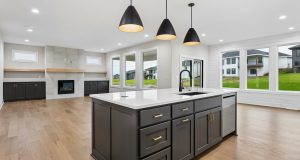 12-web-or-mls-21901 Buchanan Pkwy_012