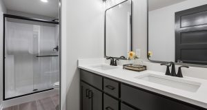 16-web-or-mls-9756 - 5708 N 195th St_016