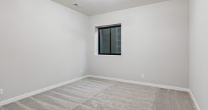 17-web-or-mls-9756 - 5708 N 195th St_017