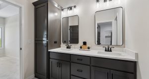 18-web-or-mls-9994 - 5701 N 195th St_018