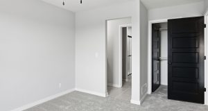 21108 ARLINGTON ST_13