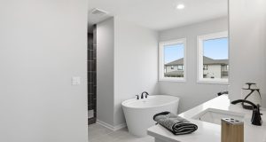 21108 ARLINGTON ST_23