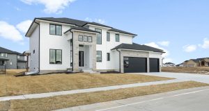 21108 ARLINGTON ST_35