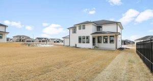 21108 ARLINGTON ST_37