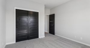 22-web-or-mls-11714 S 124th Ave_022