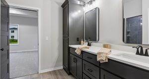 22-web-or-mls-9756 - 5708 N 195th St_022