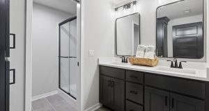 24-web-or-mls-11722 S 124th Ave_024