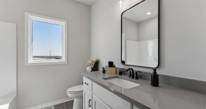 24-web-or-mls-5412 N 212th Ave_024