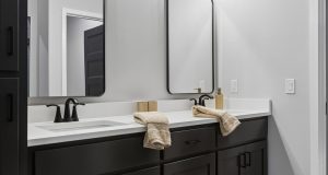 24-web-or-mls-9756 - 5708 N 195th St_024
