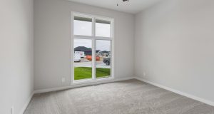 25-web-or-mls-19505 Allied St_025