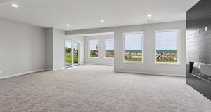 27-web-or-mls-11722 S 124th Ave_027