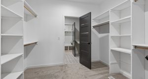 28-web-or-mls-8785 - 5502 N 213th St_028