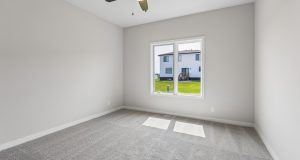 28-web-or-mls-9629 - 12359 Lake Vista Dr_037