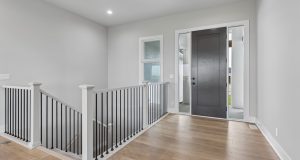 3-web-or-mls-19505 Allied St_003