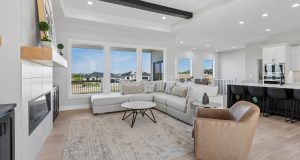 3-web-or-mls-5610 N 198th St_003