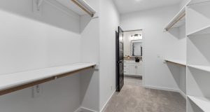 30-web-or-mls-5412 N 212th Ave_030