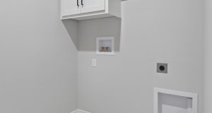30-web-or-mls-8785 - 5502 N 213th St_030