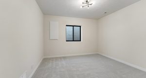 30-web-or-mls-9994 - 5701 N 195th St_030