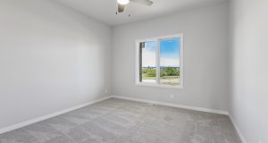31-web-or-mls-5610 N 198th St_031