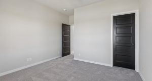 32-web-or-mls-5610 N 198th St_032