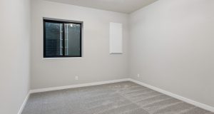 32-web-or-mls-9756 - 5708 N 195th St_032