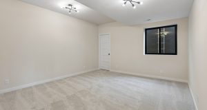 33-web-or-mls-10709 S 219th Ave_030