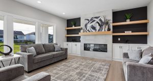 40-web-or-mls-5719 N 199th St - 002