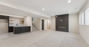 40-web-or-mls-9994 - 5701 N 195th St_040