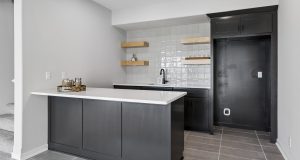 42-web-or-mls-11714 S 124th Ave_042