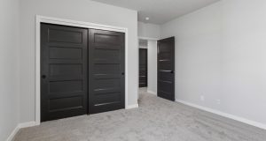 42-web-or-mls-8785 - 5502 N 213th St_042