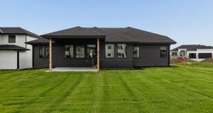 43-web-or-mls-9756 - 5708 N 195th St_043