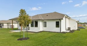 43-web-or-mls-9815 Cumberland Dr_043