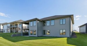 45-web-or-mls-10251 - 5606 N 198th St_045