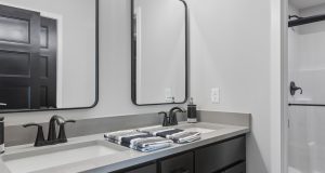 45-web-or-mls-5610 N 198th St_045