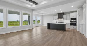 5-web-or-mls-19505 Allied St_005