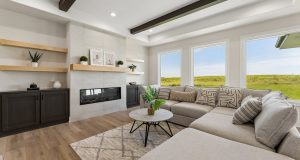 5-web-or-mls-9994 - 5701 N 195th St_005