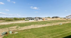 50-web-or-mls-5610 N 198th St_050