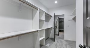 5528n213av