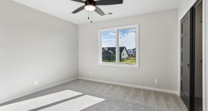 64-web-or-mls-5719 N 199th St - 026