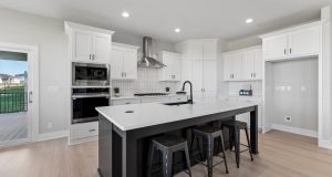 7-web-or-mls-10251 - 5606 N 198th St_007