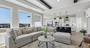 7-web-or-mls-5412 N 212th Ave_007