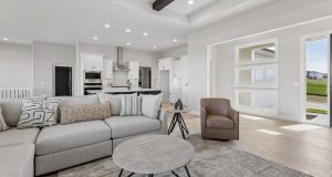 7-web-or-mls-5610 N 198th St_007