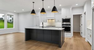 8-web-or-mls-21901 Buchanan Pkwy_008